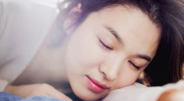 Mặt nạ ngủ - thần dược giúp da sáng chỉ sau 1 đêm