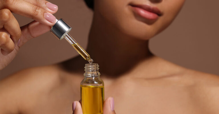 Serum HA là gì? Tác dụng, Cách dùng? Gợi ý Serum HA cho da dầu mụn