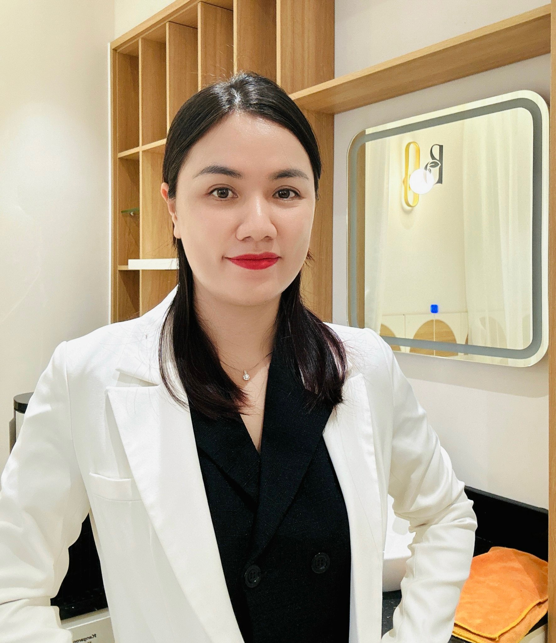 Nguyễn Thị Phương Mai (Mai NTP)